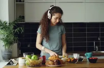 Does Induction Cooktop Interfere with Bluetooth Headphones?