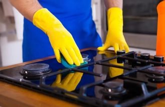 How to Clean a Gas Cooktop