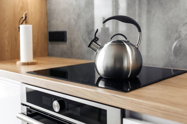 Best Tea Kettles for Induction Cooktops