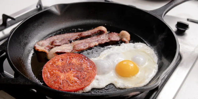 Best Cast Iron Pans and Skillets for Induction Cooktop