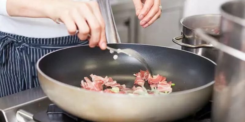 How to Care for Nonstick Cookware - Cleaning and Maintenance Tips